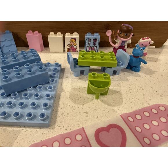 Lego Duplo Doc McStuffins Minifigure Lot Of 30 Blue Dragon Lambie Doll Picture‎ - Picture 2 of 11